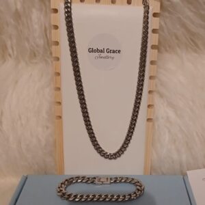 Cuban Necklace & Bracelet High Quality Tarnish Free Jewellery.